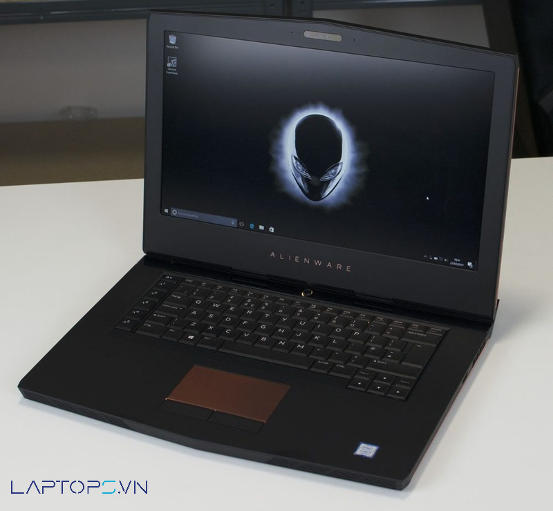 âm thanh trên Dell Alienware 15R3