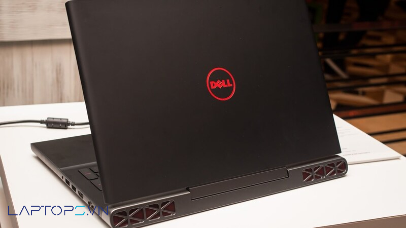 độ bền Dell Inspiron 15 7000