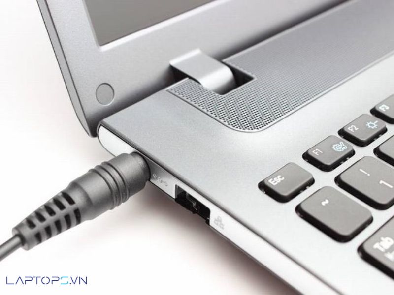 Khôi phục pin laptop không bị chai 